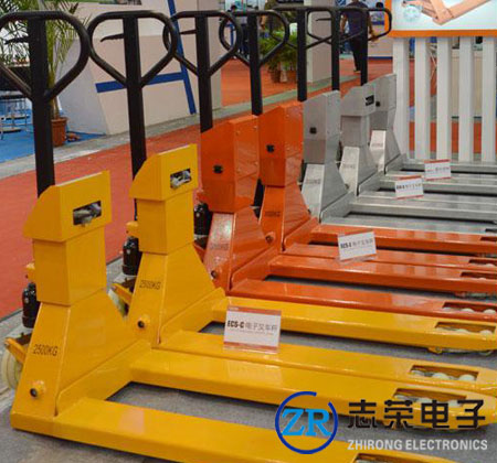 物流用叉車秤_供應(yīng)物流中心貨運(yùn)高精度電子叉車秤價格/技術(shù)參數(shù)