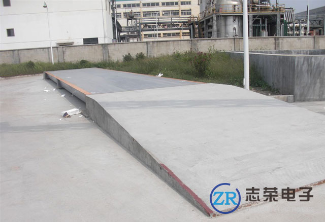 秋季干燥，請(qǐng)給地磅做好“三防”工作！